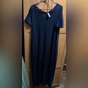 Zenana Outfitters Navy Maxi Dress